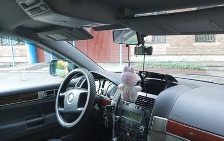 Volkswagen Touareg III, 2006 год, 1 200 000 рублей, 14 фотография