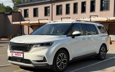 KIA Carnival, 2023 год, 4 490 000 рублей, 2 фотография