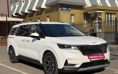 KIA Carnival, 2023 год, 4 490 000 рублей, 8 фотография