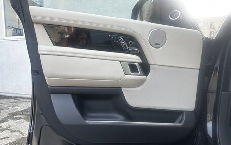 Land Rover Range Rover IV рестайлинг, 2020 год, 11 000 000 рублей, 13 фотография