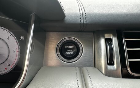 Land Rover Range Rover IV рестайлинг, 2020 год, 11 000 000 рублей, 37 фотография