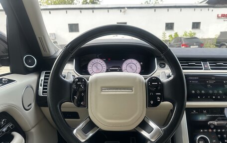 Land Rover Range Rover IV рестайлинг, 2020 год, 11 000 000 рублей, 33 фотография