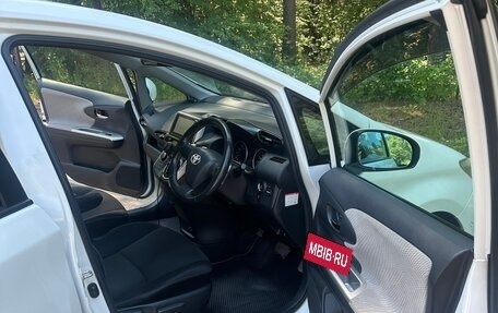 Toyota Wish II, 2010 год, 1 300 000 рублей, 4 фотография