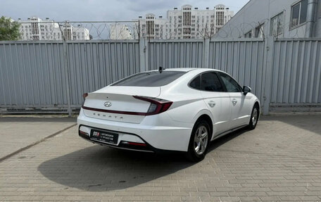 Hyundai Sonata VIII, 2019 год, 1 925 000 рублей, 4 фотография