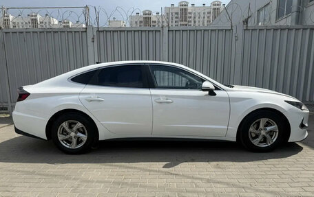 Hyundai Sonata VIII, 2019 год, 1 925 000 рублей, 7 фотография