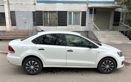 Volkswagen Polo VI (EU Market), 2018 год, 375 000 рублей, 4 фотография
