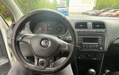 Volkswagen Polo VI (EU Market), 2018 год, 375 000 рублей, 6 фотография