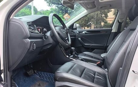 Volkswagen T-Roc I, 2022 год, 1 690 800 рублей, 11 фотография