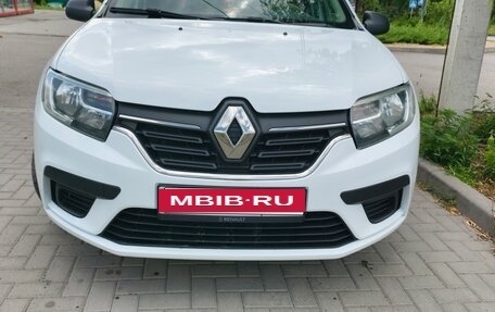 Renault Logan II, 2019 год, 877 000 рублей, 2 фотография