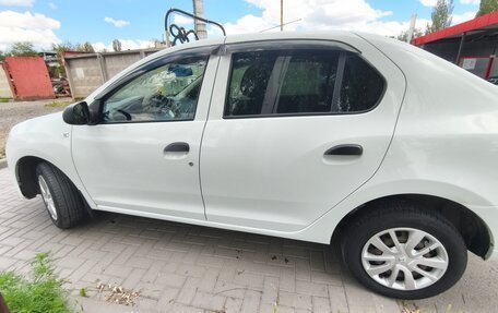 Renault Logan II, 2019 год, 877 000 рублей, 5 фотография
