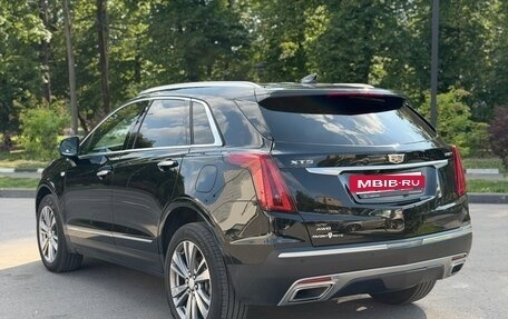 Cadillac XT5 I рестайлинг, 2020 год, 3 200 000 рублей, 6 фотография