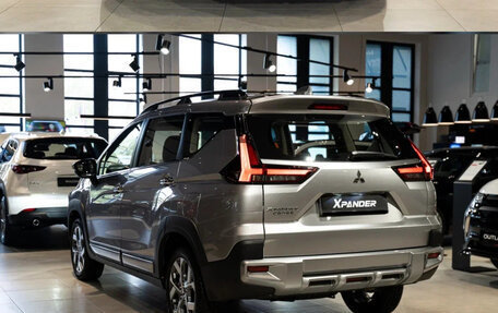 Mitsubishi Xpander, 2026 год, 2 370 000 рублей, 8 фотография