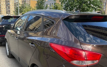 Hyundai ix35 I рестайлинг, 2010 год, 1 200 000 рублей, 10 фотография