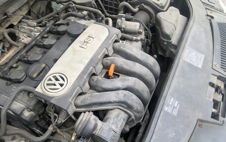 Volkswagen Passat B6, 2006 год, 515 000 рублей, 2 фотография