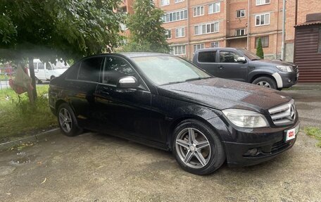 Mercedes-Benz C-Класс, 2007 год, 900 000 рублей, 1 фотография
