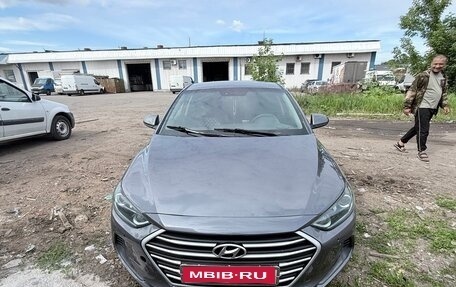 Hyundai Elantra VI рестайлинг, 2016 год, 850 000 рублей, 1 фотография