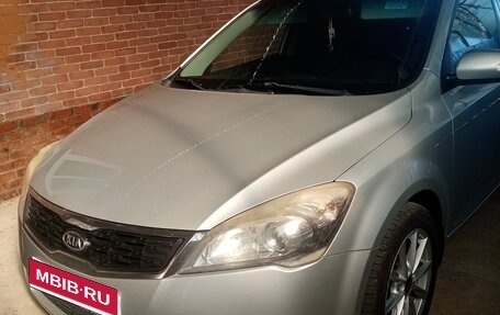 KIA cee'd I рестайлинг, 2010 год, 720 000 рублей, 1 фотография