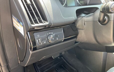 Land Rover Freelander II рестайлинг 2, 2012 год, 1 155 000 рублей, 21 фотография