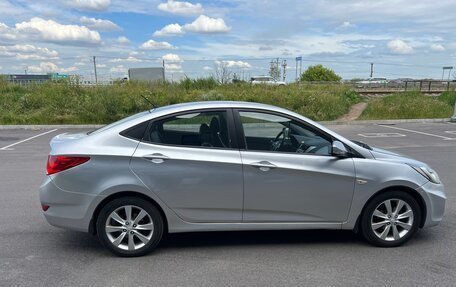 Hyundai Solaris II рестайлинг, 2012 год, 650 000 рублей, 7 фотография