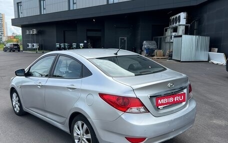 Hyundai Solaris II рестайлинг, 2012 год, 650 000 рублей, 4 фотография