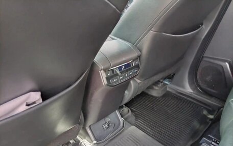 Toyota Highlander, 2021 год, 4 500 000 рублей, 12 фотография