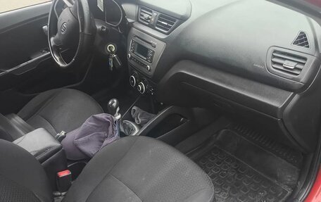 KIA Rio III рестайлинг, 2012 год, 680 000 рублей, 17 фотография