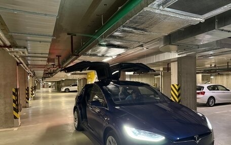 Tesla Model X I, 2020 год, 7 000 000 рублей, 19 фотография