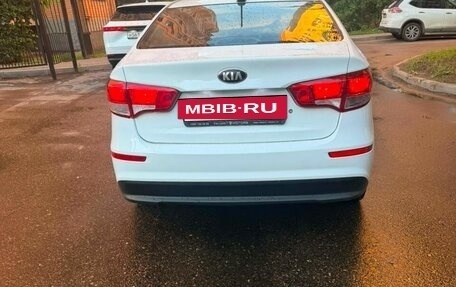 KIA Rio III рестайлинг, 2017 год, 570 000 рублей, 2 фотография