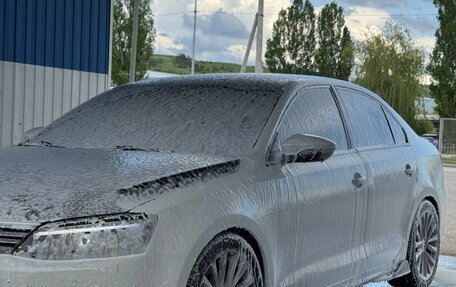 Volkswagen Jetta VI, 2011 год, 970 000 рублей, 16 фотография