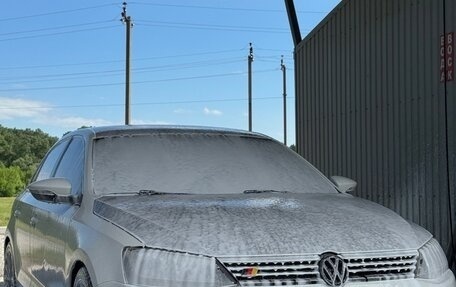 Volkswagen Jetta VI, 2011 год, 970 000 рублей, 15 фотография