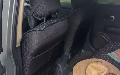 Nissan Tiida, 2008 год, 700 000 рублей, 13 фотография