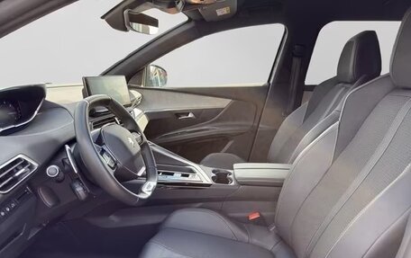Peugeot 3008 II, 2023 год, 2 180 000 рублей, 10 фотография
