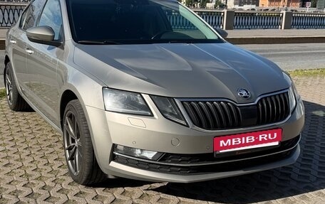 Skoda Octavia, 2018 год, 1 950 000 рублей, 6 фотография