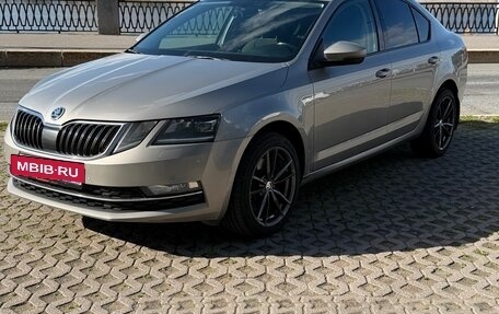 Skoda Octavia, 2018 год, 1 950 000 рублей, 7 фотография