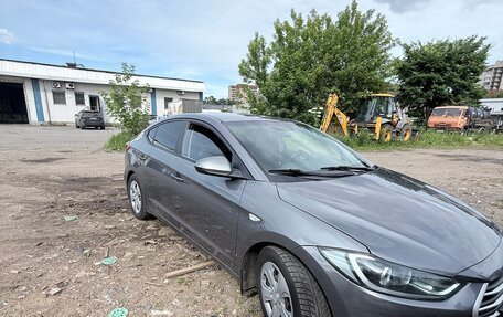 Hyundai Elantra VI рестайлинг, 2016 год, 850 000 рублей, 3 фотография