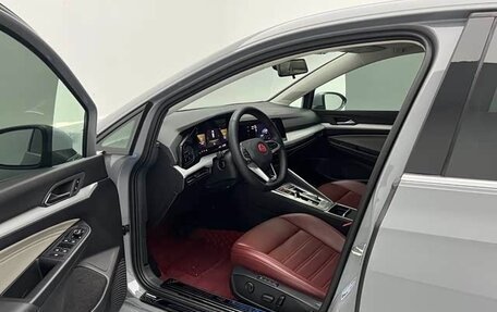 Volkswagen Golf VIII, 2023 год, 1 950 800 рублей, 7 фотография