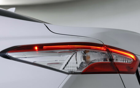 Toyota Camry, 2019 год, 2 549 000 рублей, 20 фотография