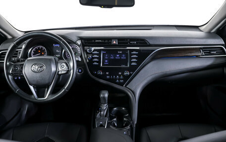 Toyota Camry, 2019 год, 2 549 000 рублей, 13 фотография