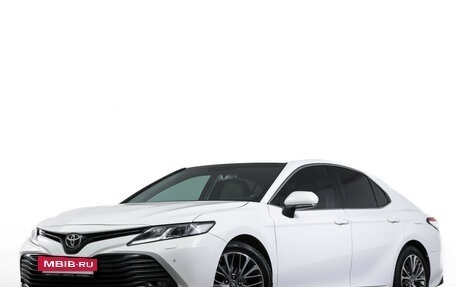Toyota Camry, 2019 год, 2 549 000 рублей, 21 фотография