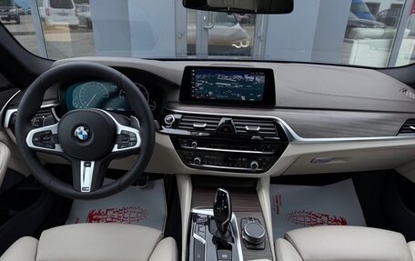 BMW 5 серия, 2019 год, 3 990 000 рублей, 7 фотография