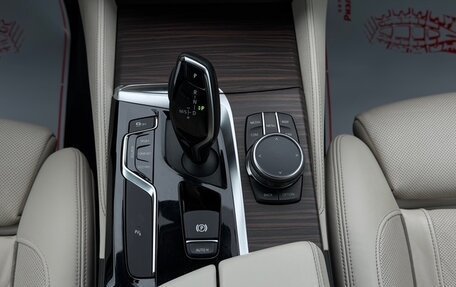 BMW 5 серия, 2019 год, 3 990 000 рублей, 19 фотография