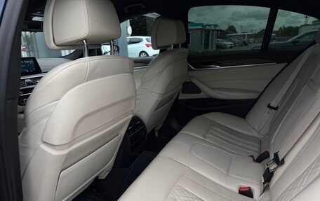BMW 5 серия, 2019 год, 3 990 000 рублей, 20 фотография