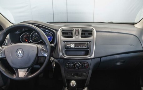 Renault Sandero II рестайлинг, 2015 год, 950 000 рублей, 13 фотография