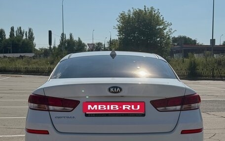 KIA Optima IV, 2018 год, 1 750 000 рублей, 5 фотография