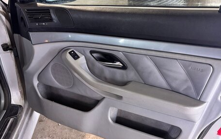 BMW 5 серия, 2000 год, 450 000 рублей, 13 фотография