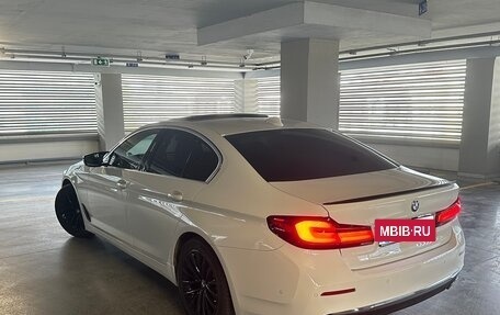 BMW 5 серия, 2020 год, 4 250 000 рублей, 10 фотография