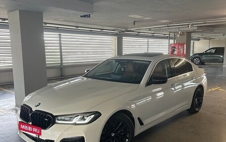 BMW 5 серия, 2020 год, 4 250 000 рублей, 13 фотография