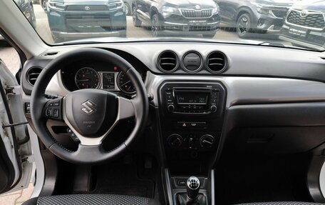Suzuki Vitara II рестайлинг, 2016 год, 1 219 000 рублей, 24 фотография