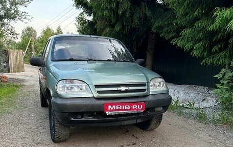 Chevrolet Niva I рестайлинг, 2007 год, 140 000 рублей, 1 фотография