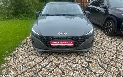 Hyundai Elantra, 2020 год, 2 100 000 рублей, 1 фотография